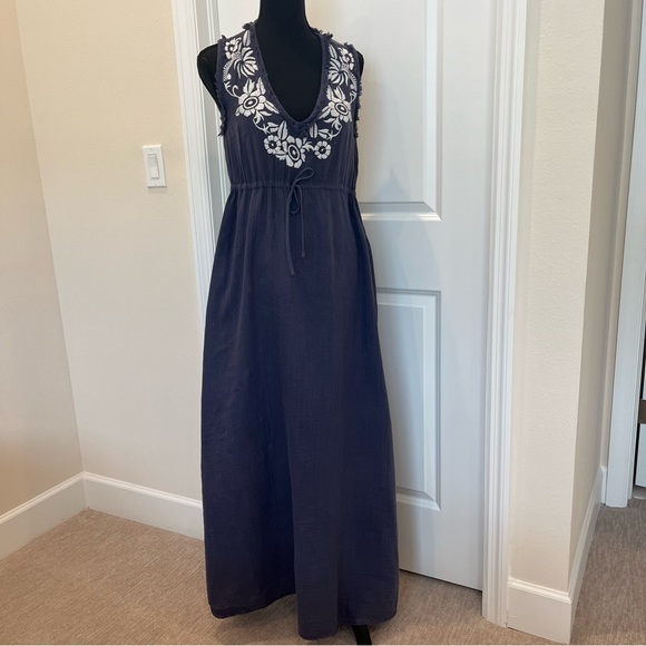 Johnny Was Dresses & Skirts - Johnny Was Sleeveless Dress